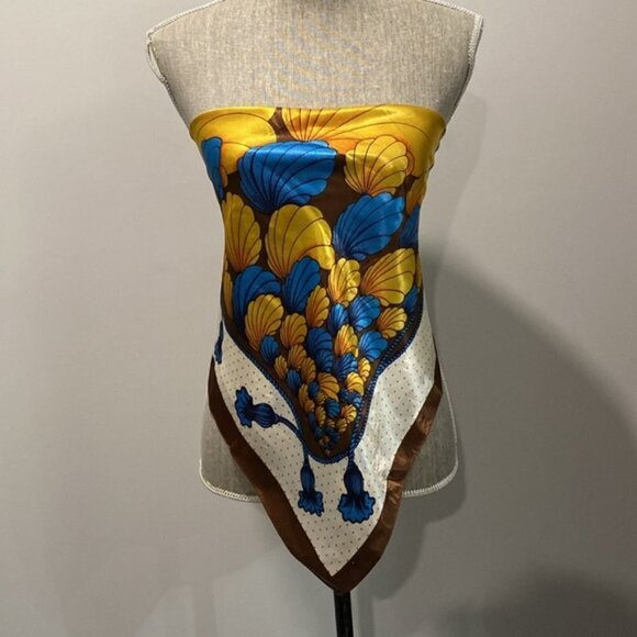 Vintage Print Square Scarf SZ 29.5x29 - Picture 3 of 11